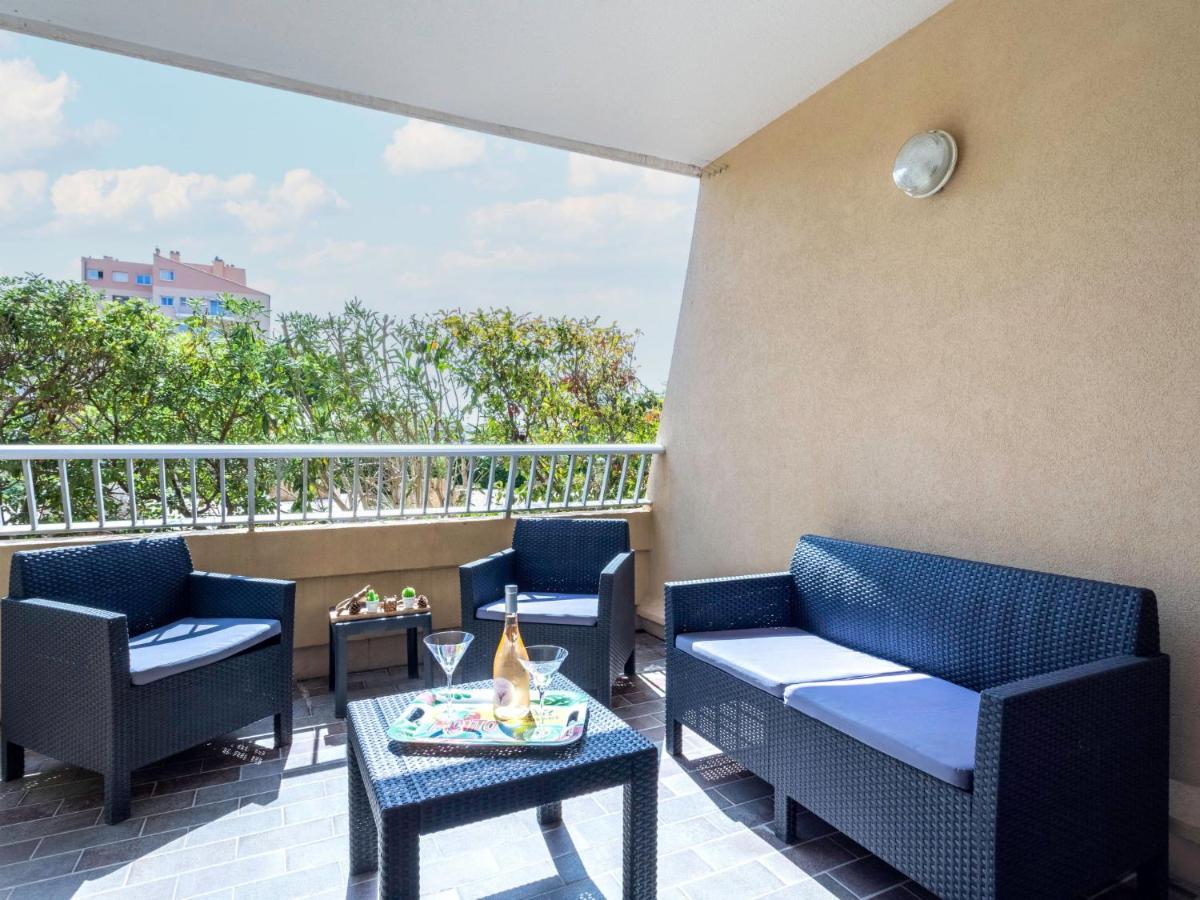 Appartement Port De La Gavine-27 By Interhome